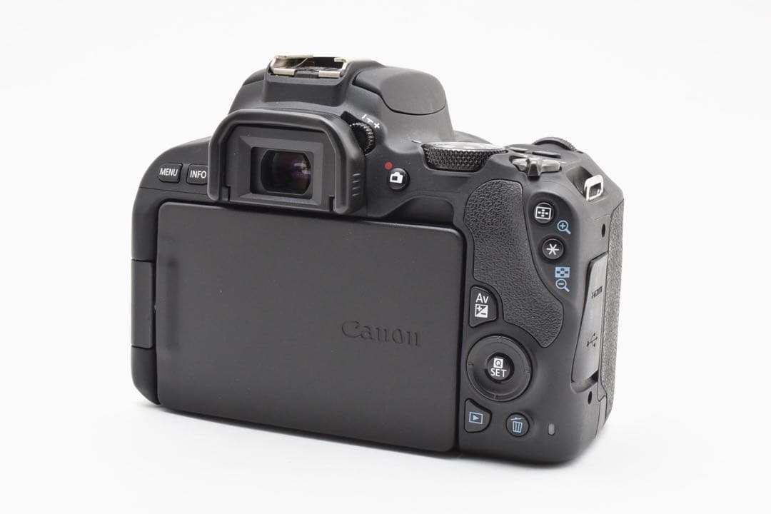 CANON EOS Kiss X9標準レンズセット/EF18-55mm