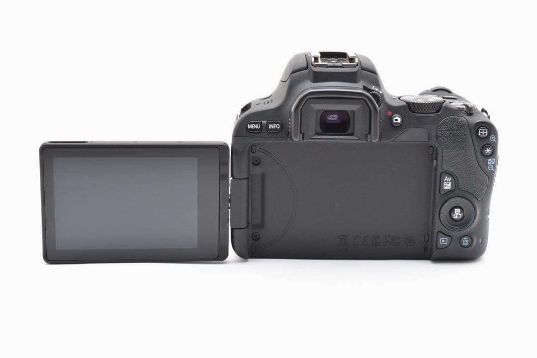 CANON EOS Kiss X9標準レンズセット/EF18-55mm