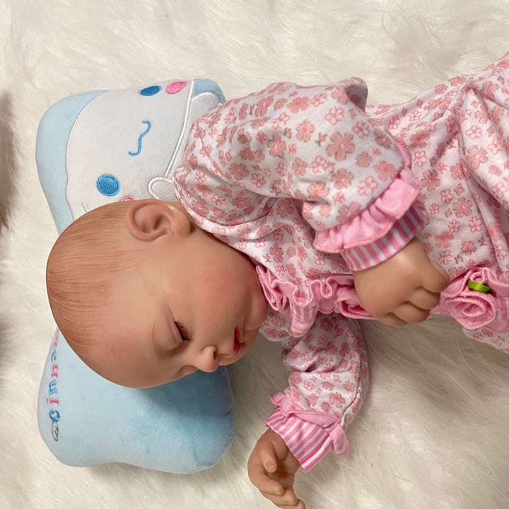 リボーンドール     可愛らしい 赤ちゃん人形