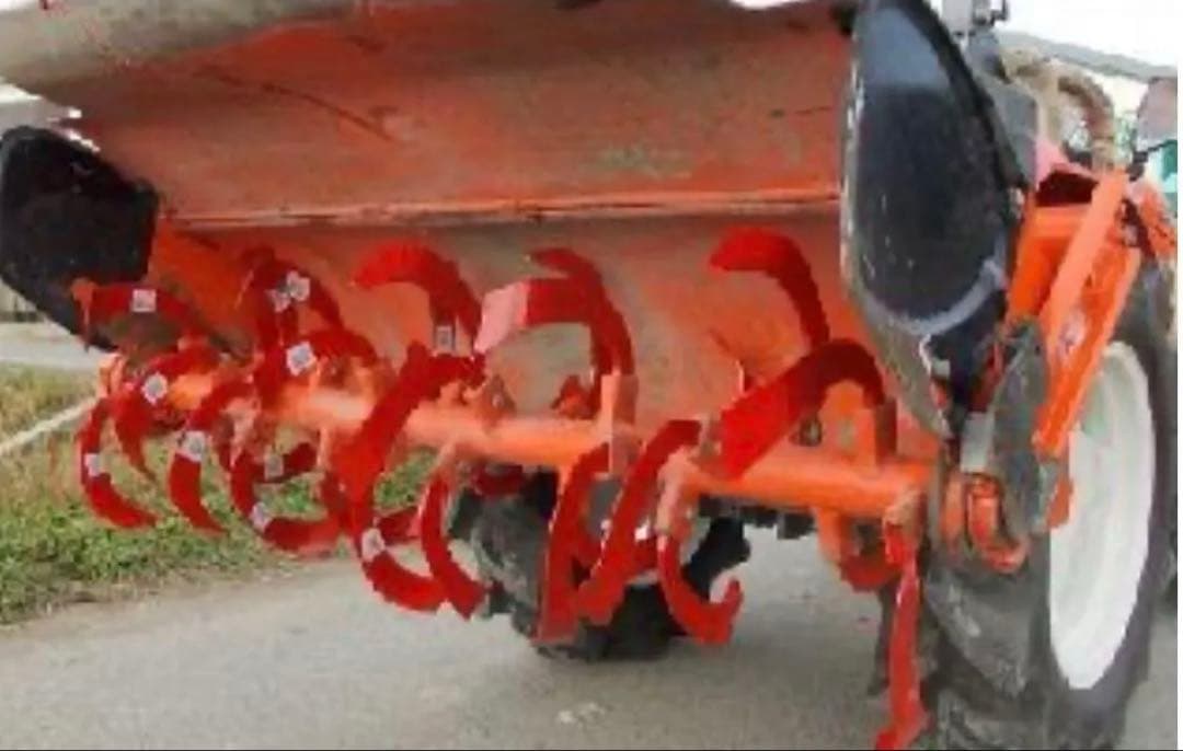 トラクター交換爪30本　汎用　赤いナタ爪　（コメリ購入品）