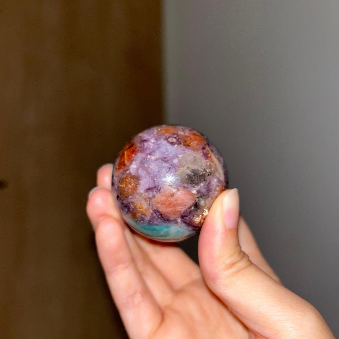 ①アマゾナイト サンストーン レピドライト 共生 スフィア レア 45.9ミリ