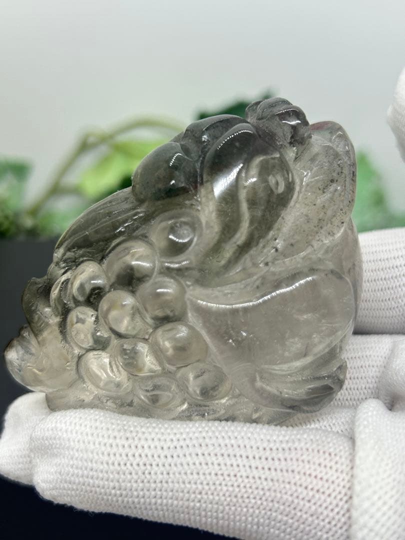 天然石ガーデンクォーツ置物　銭ガエル　No.2427