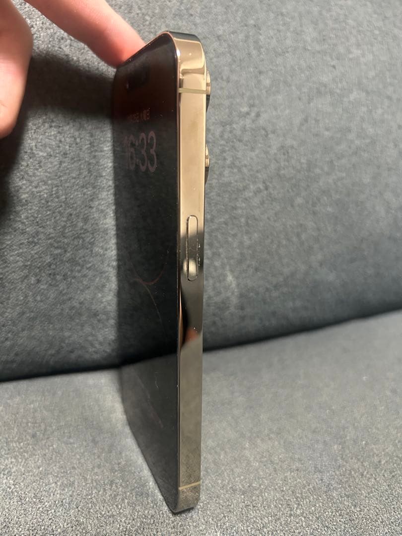 iPhone14Pro ゴールド128GB SIMフリー　新品フィルムレンズ付き