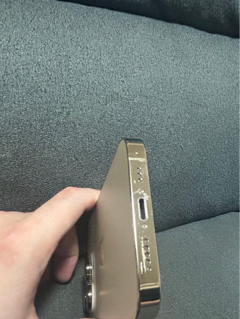 iPhone14Pro ゴールド128GB SIMフリー　新品フィルムレンズ付き