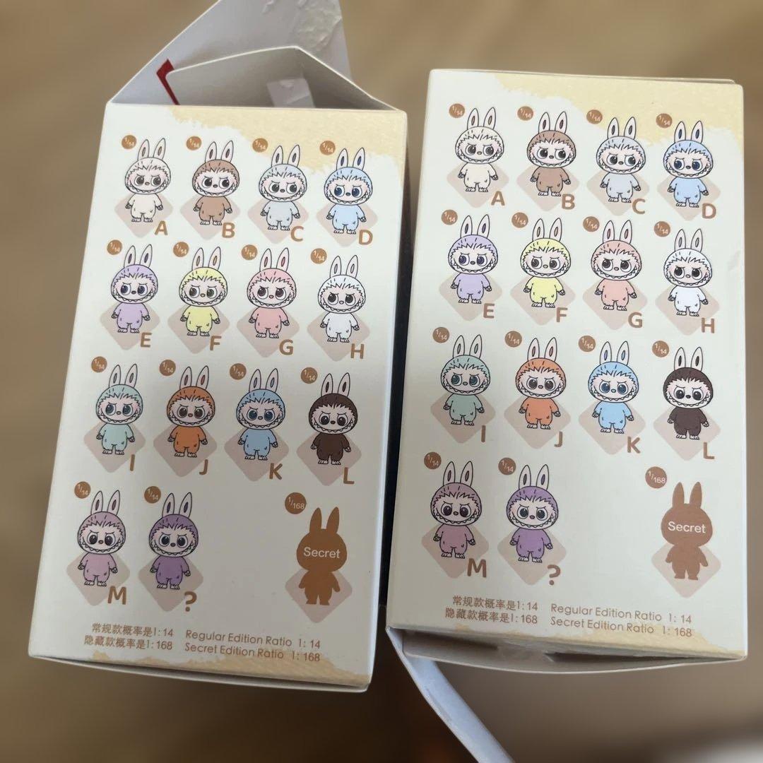 POP MART PIN FOR LOVE イニシャル ラブブ K 2点