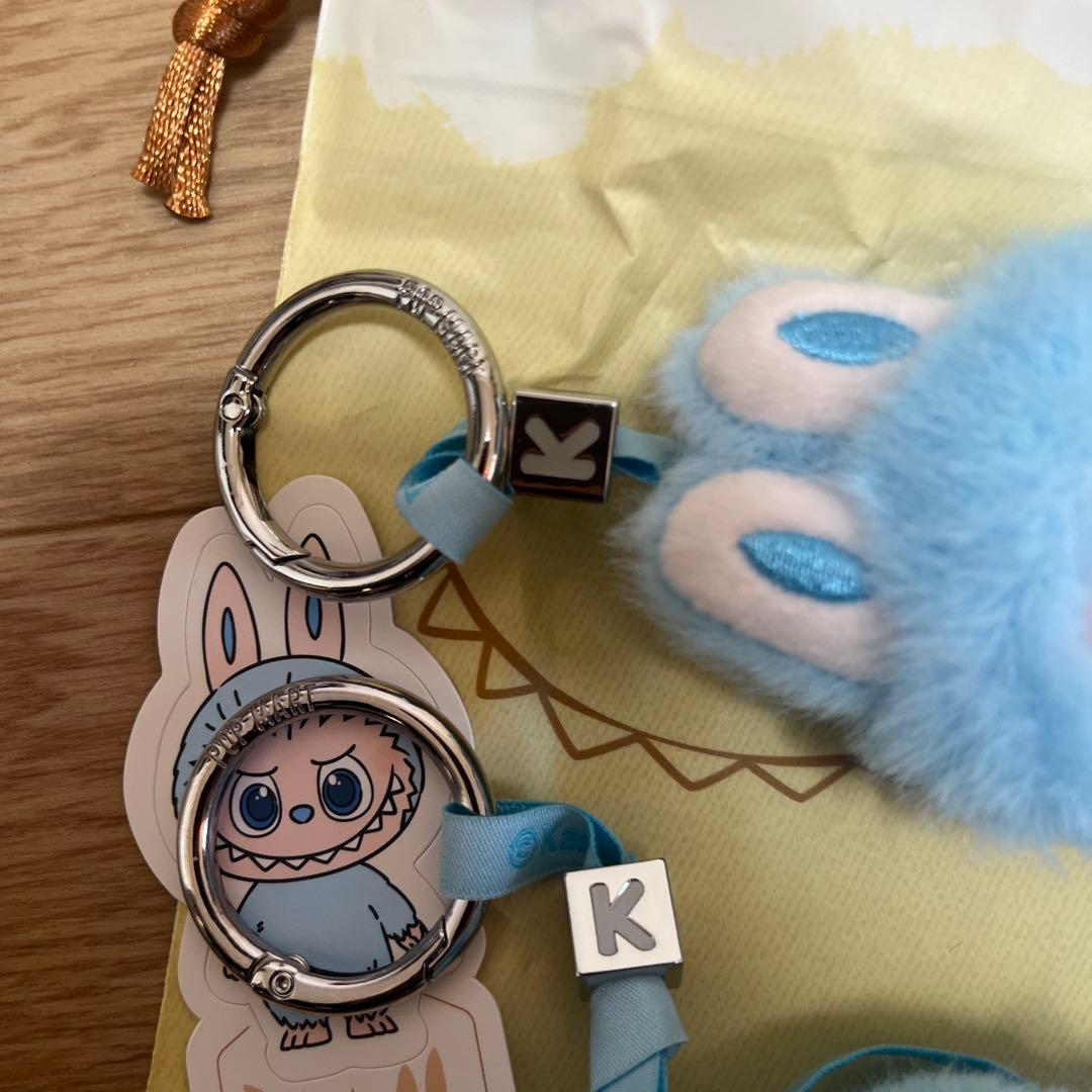 POP MART PIN FOR LOVE イニシャル ラブブ K 2点