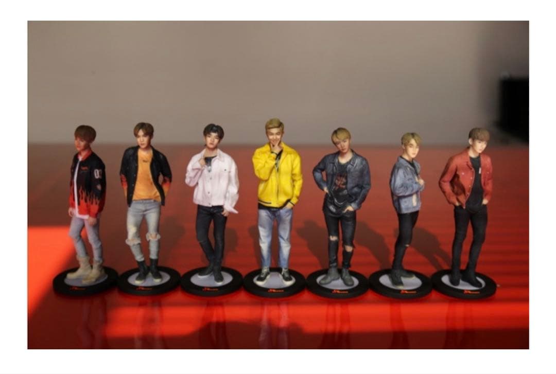 BTS SK telecom テレコム公式　フィギュア　ジョングク グク