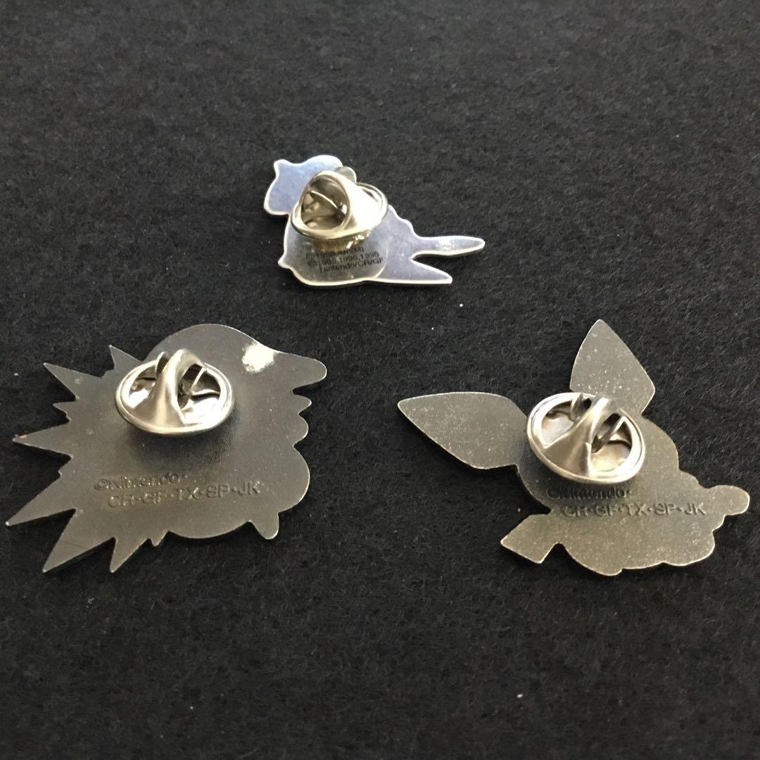 ピカチュウ・ヒノアラシ・ラプラス ピンバッジとカビゴンのペットボトルカバー