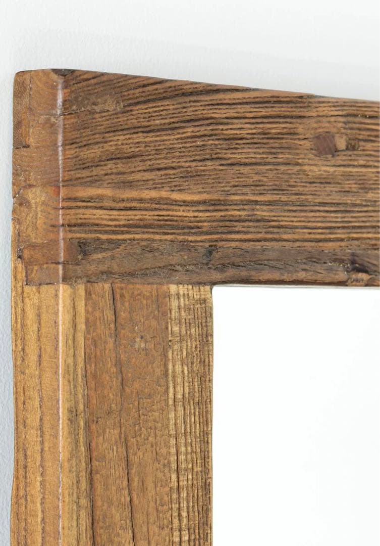 木製フレームの姿見