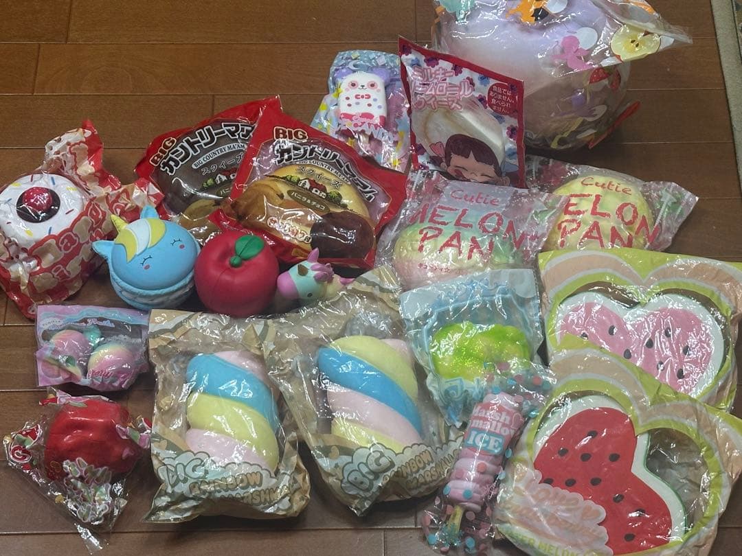 【匿名配送】スクイーズ 56点 まとめ売り 食品サンプル