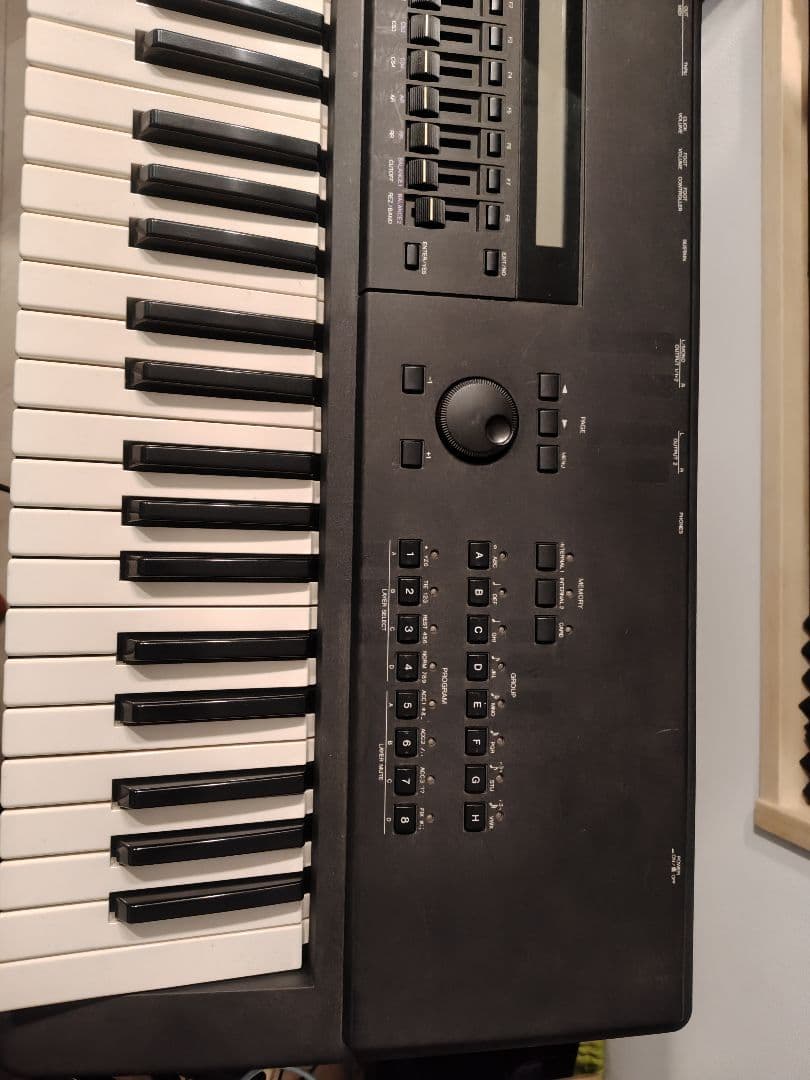 Yamaha SY85 シンセサイザー 61鍵