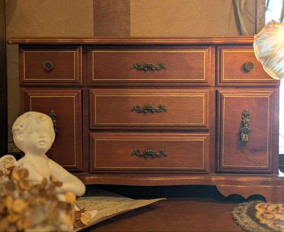 小物入れ vintage Jewelry box.