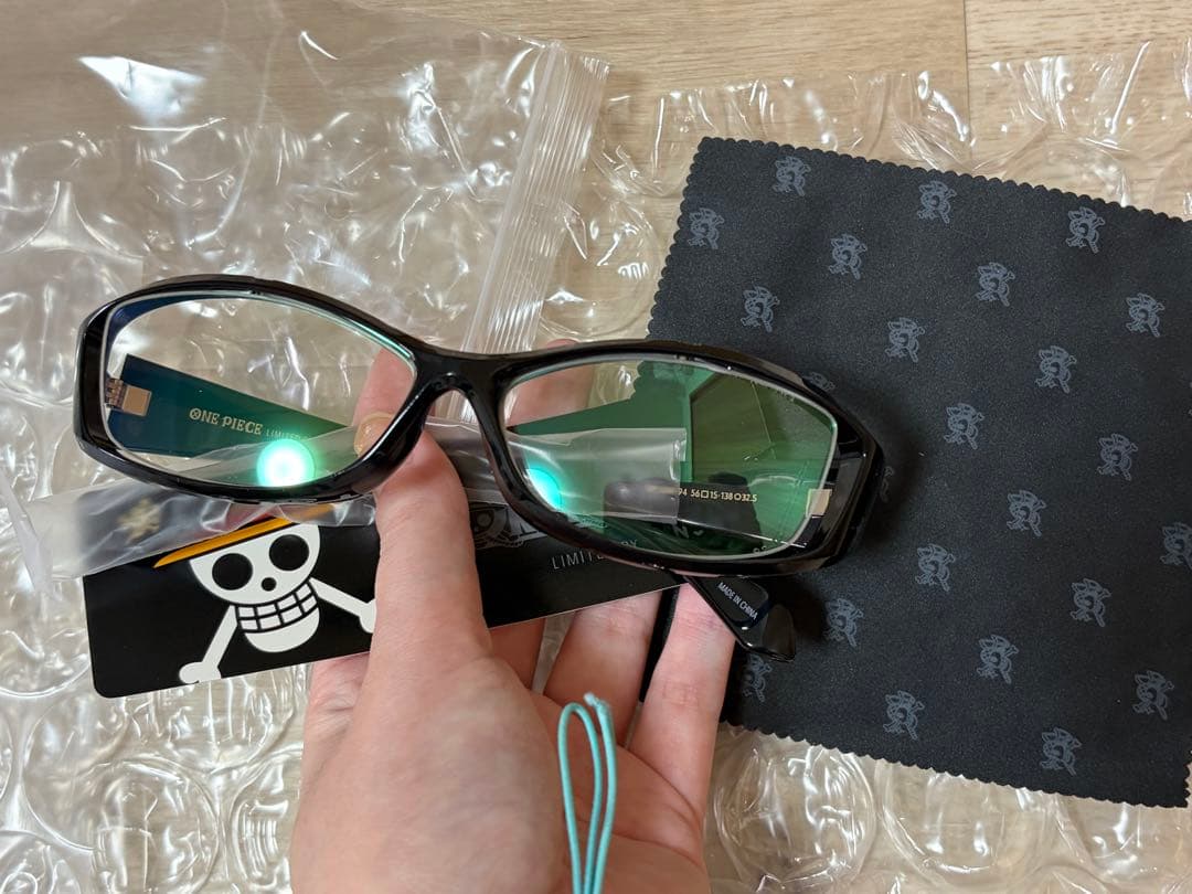 JINS ONEPIECEコラボ メガネ 麦わらの一味