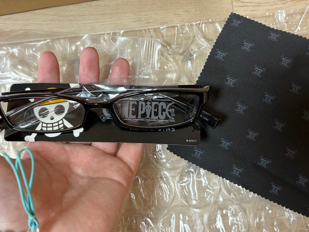JINS ONEPIECEコラボ メガネ 麦わらの一味