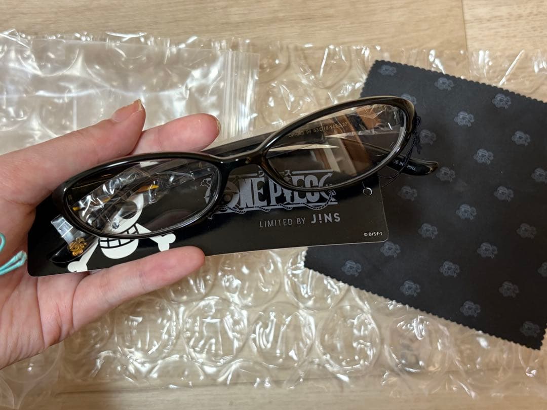 JINS ONEPIECEコラボ メガネ 麦わらの一味