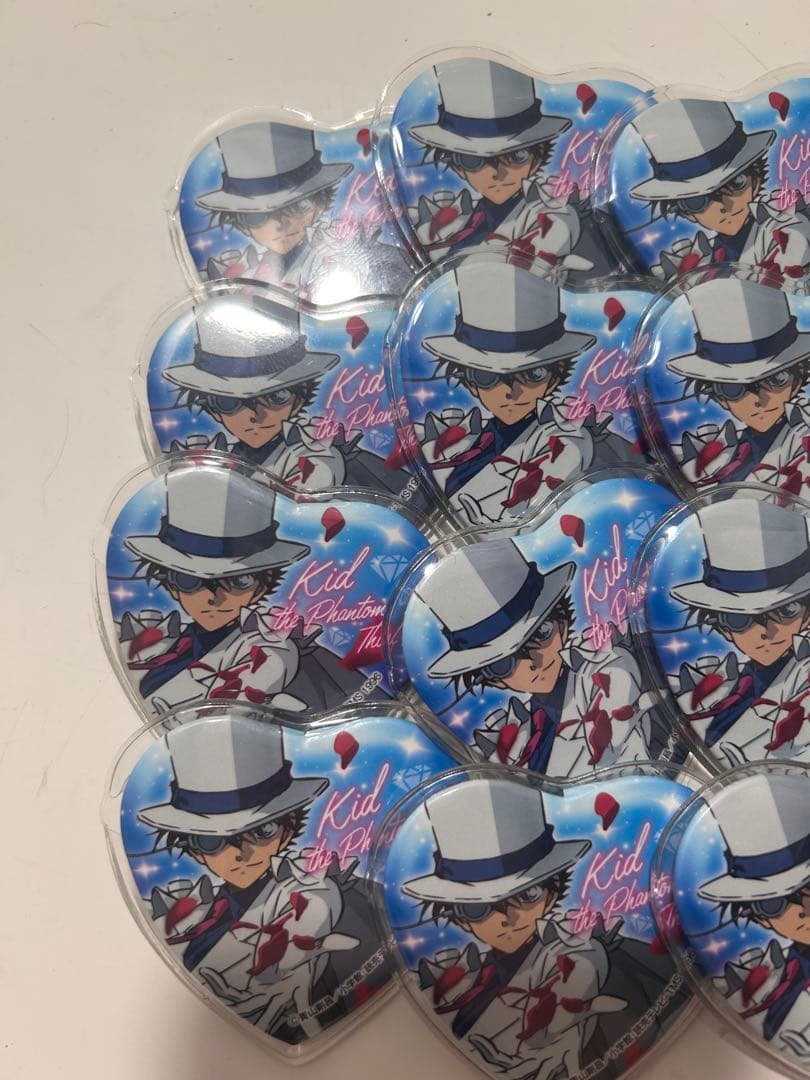 怪盗キッド 缶バッジ ハート コナン プラザ 24点
