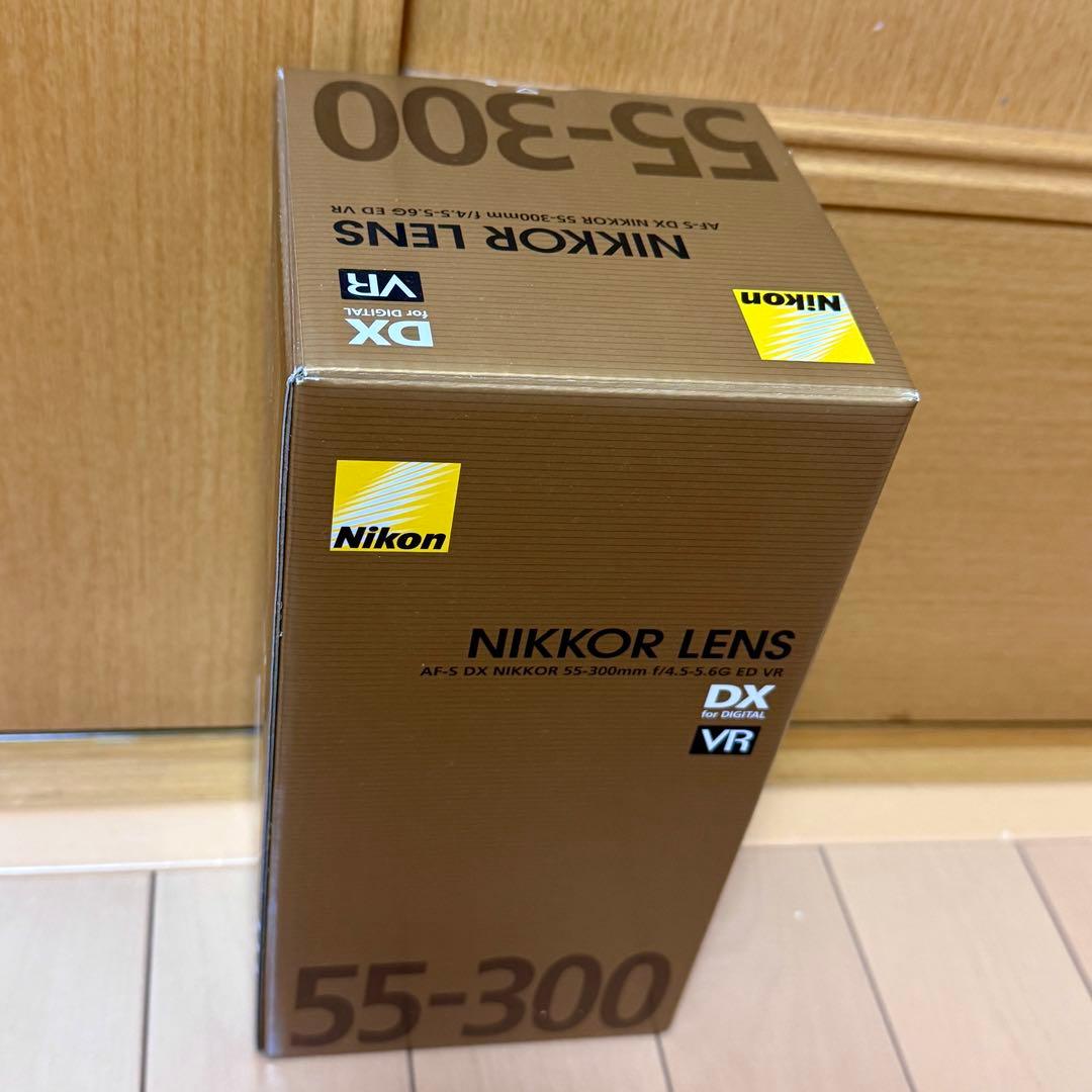 Nikon望遠ズームレンズ NIKKOR 55-300mm f/4.5-5.6G