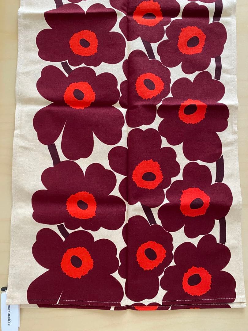 マリメッコ　新品　Unikko テーブルランナー