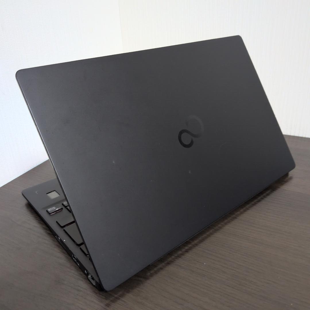 【第11世代 i7 薄型】富士通 U9311/F 8GB SSD256GB