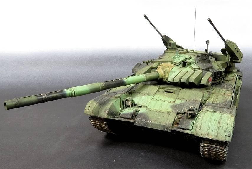 1/35 T-72M2 MODERNA 完成品