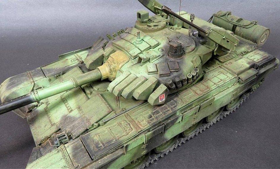 1/35 T-72M2 MODERNA 完成品