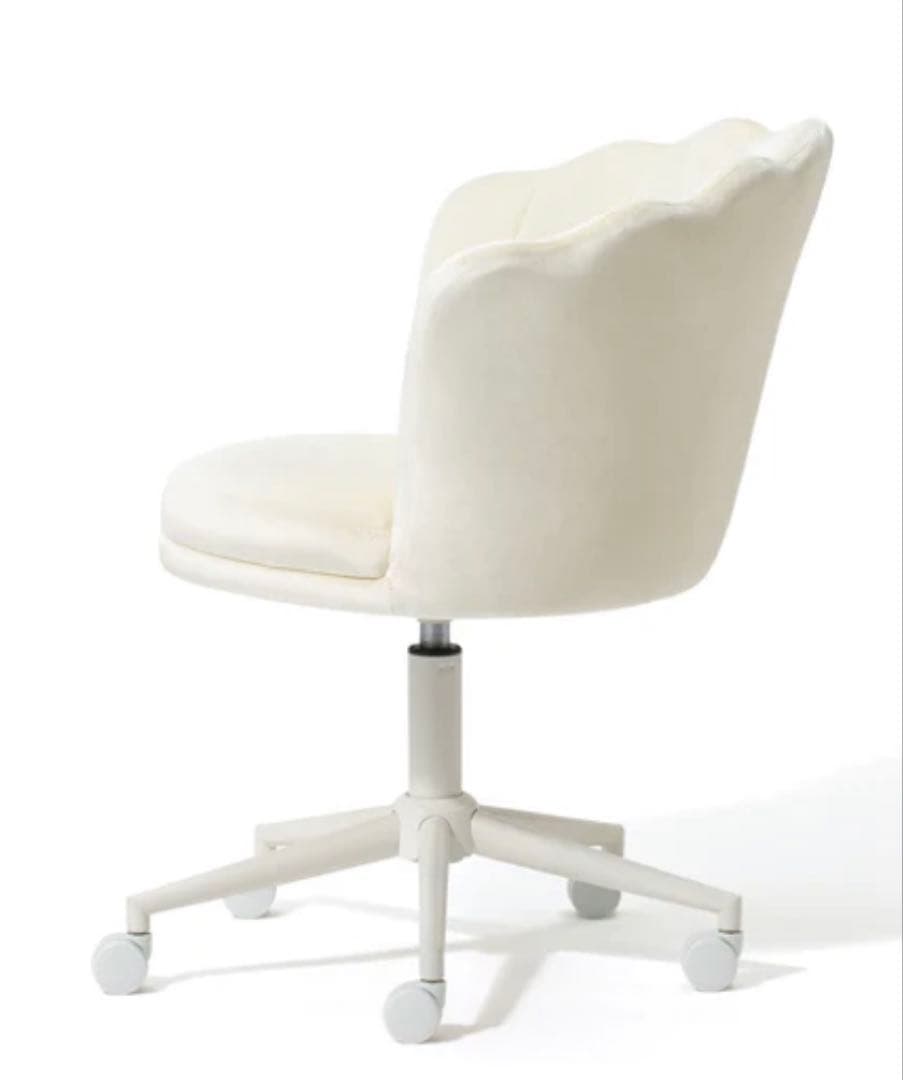 ホワイト貝殻型昇降チェア