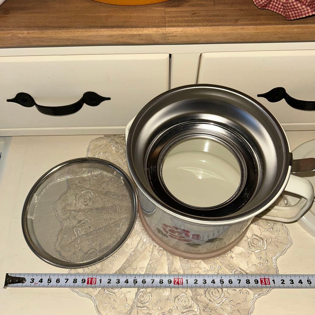 マニーローズ　ホーローオイルポット