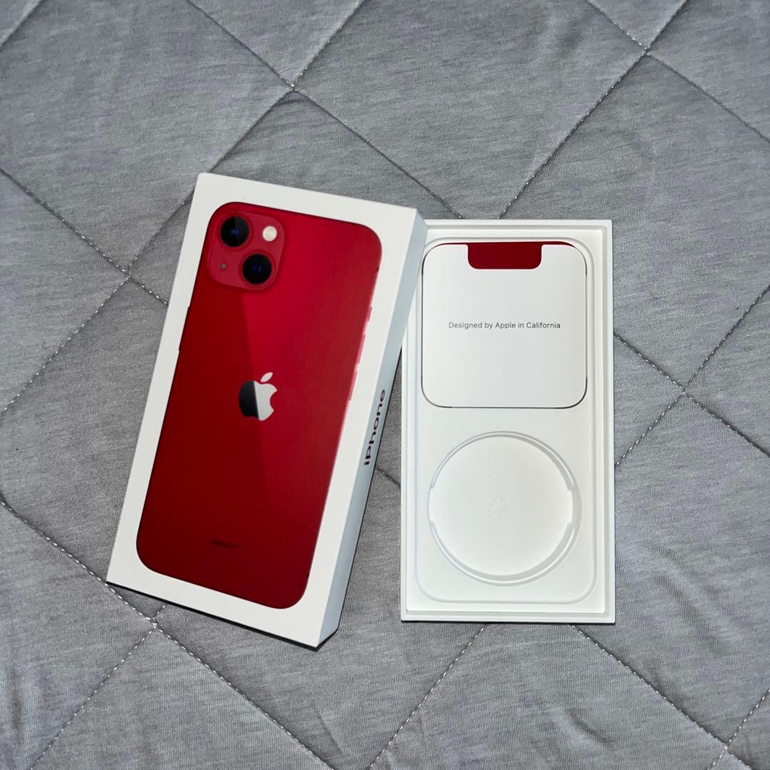 iPhone13無印256GBとMacBookとiPod touch