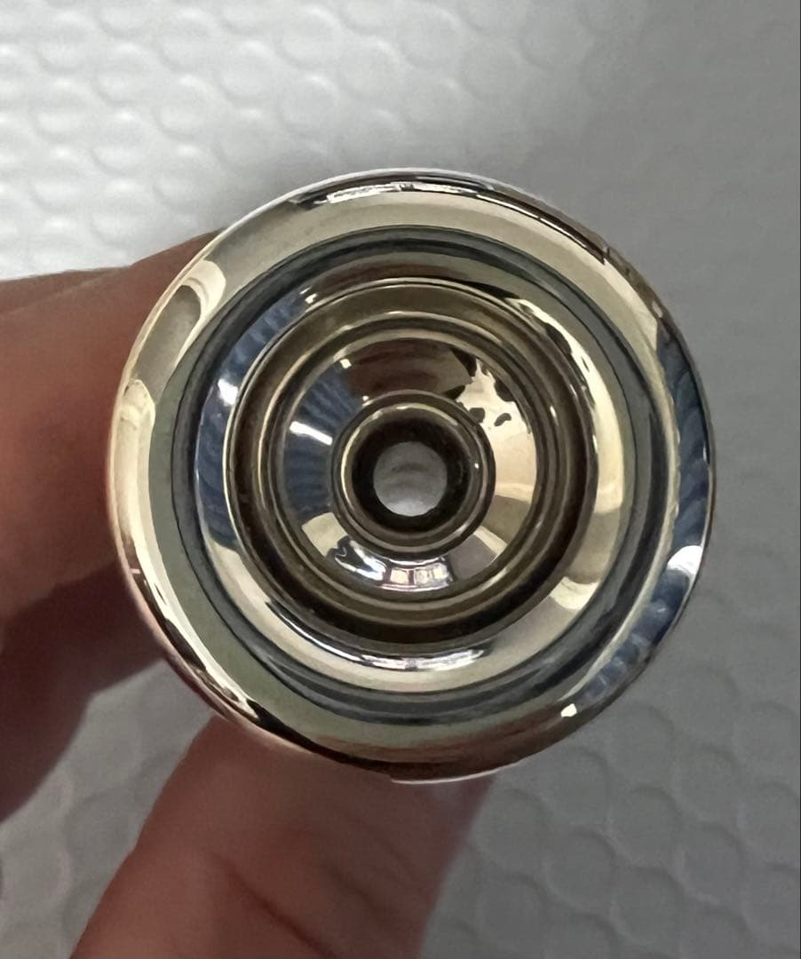 トランペットマウスピースYAMAHAエリックミヤシロモデル2-MK2 ポーチ付き