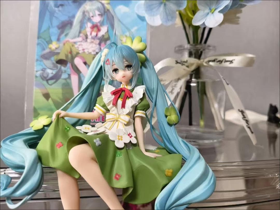 新品 初音ミク クローバーフラワーフェアリー フィギュア 座り姿タイプ