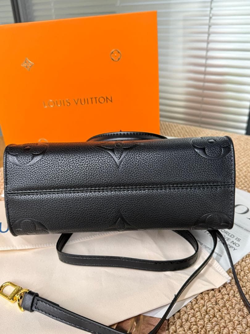 ルイヴィトン　オンザゴーPM