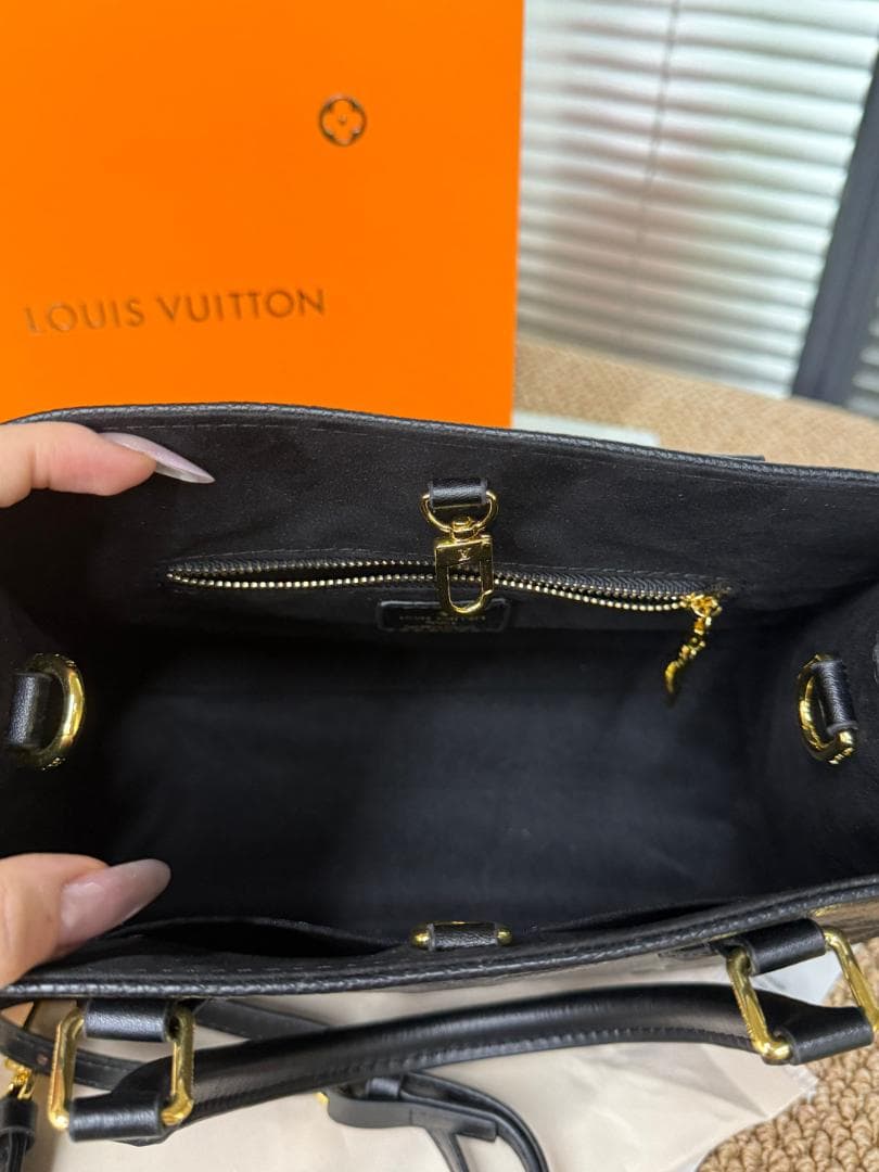 ルイヴィトン　オンザゴーPM