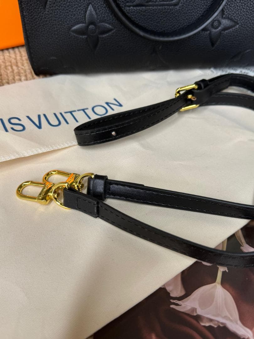 ルイヴィトン　オンザゴーPM