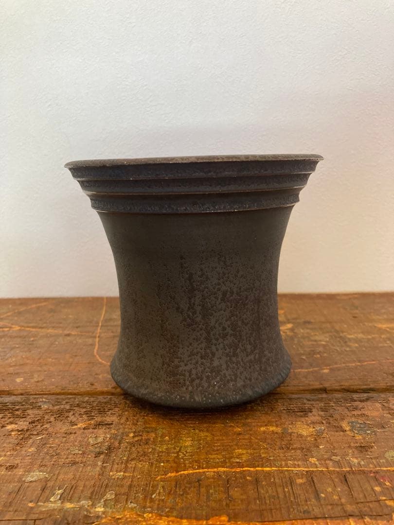 山中勇人　植木鉢　y鉢　作家鉢　陶器鉢