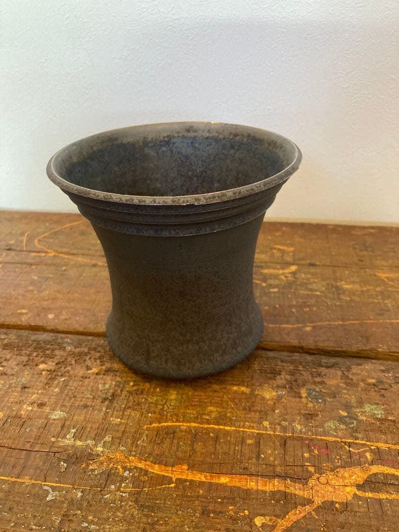 山中勇人　植木鉢　y鉢　作家鉢　陶器鉢