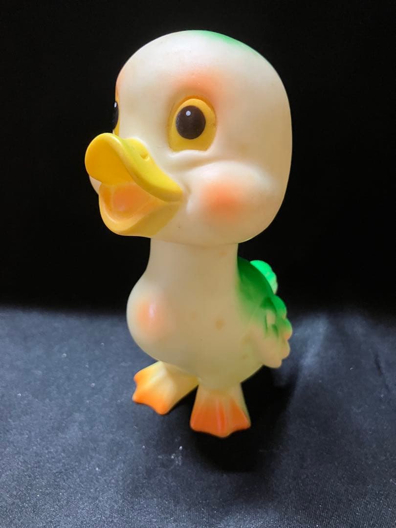 当時物 うさぎ アヒル　しか　ソフビ 3個　笛人形　欠損有り　B2297