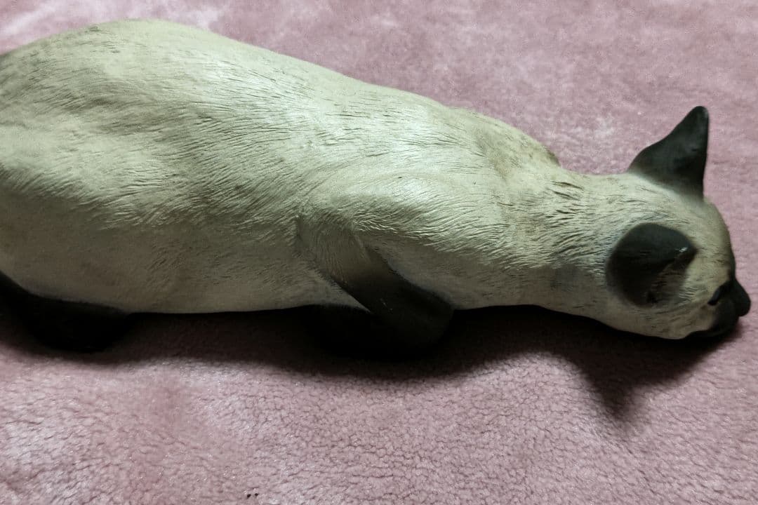 陶器製シャム猫