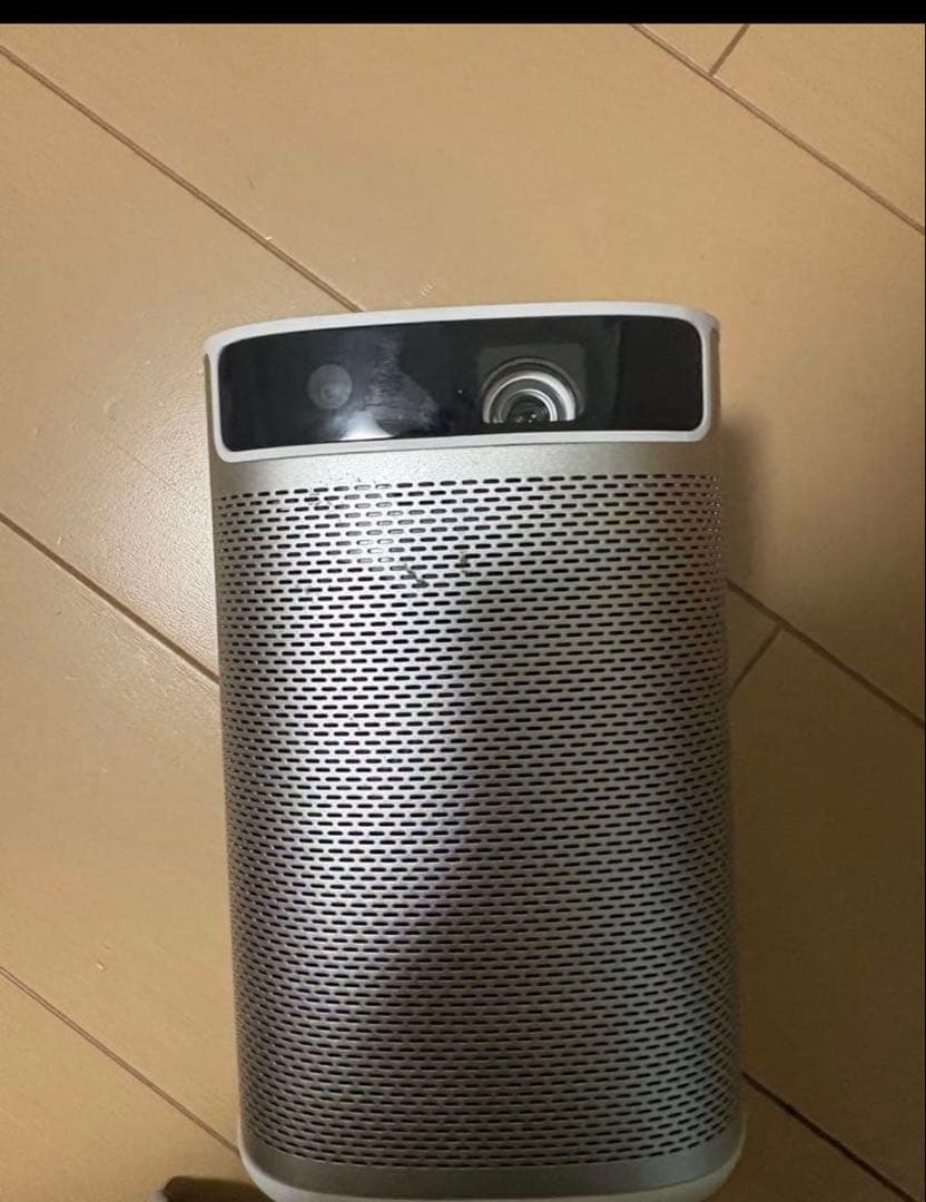 MoGo Pro プロジェクター 本体 コード、スマホと接続するケーブル付き