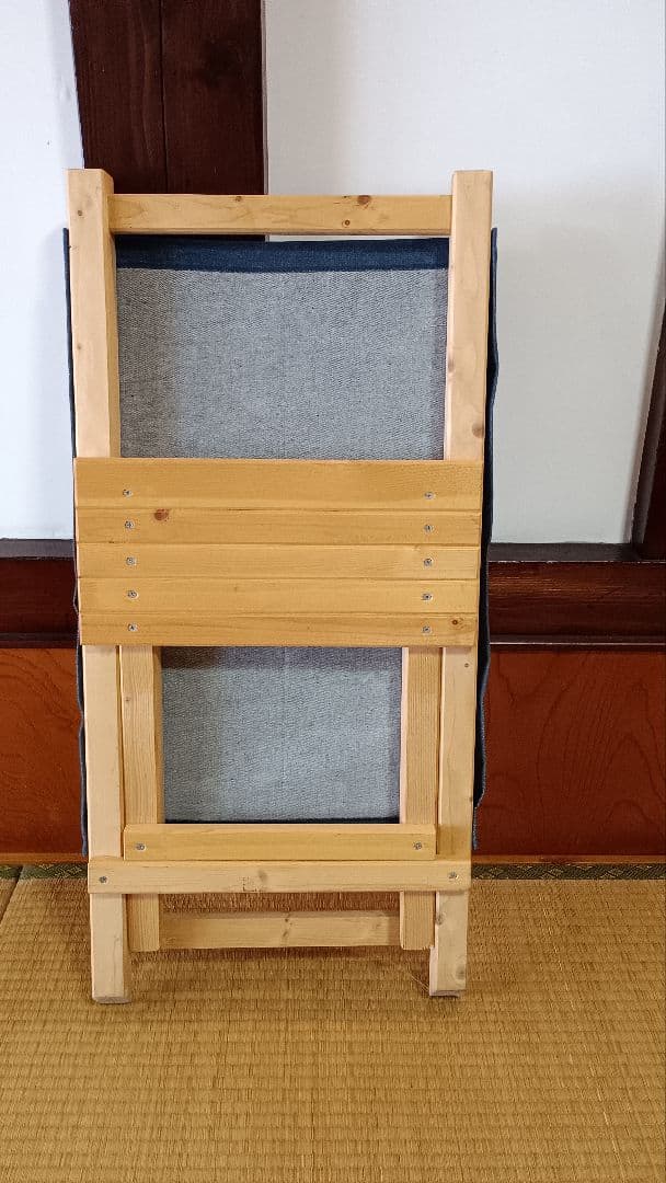 折りたたみアウトドアチェアー