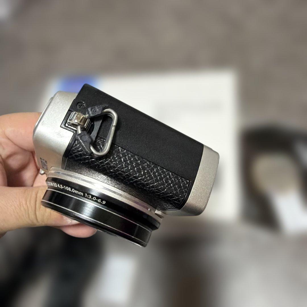 OLYMPUS STYLUS SH-3　コンパクトデジタルカメラ