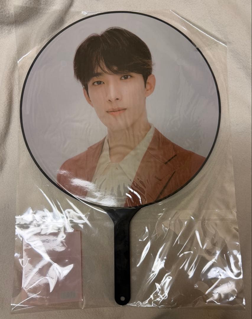 SEVENTEEN セブチ ドギョム うちわ