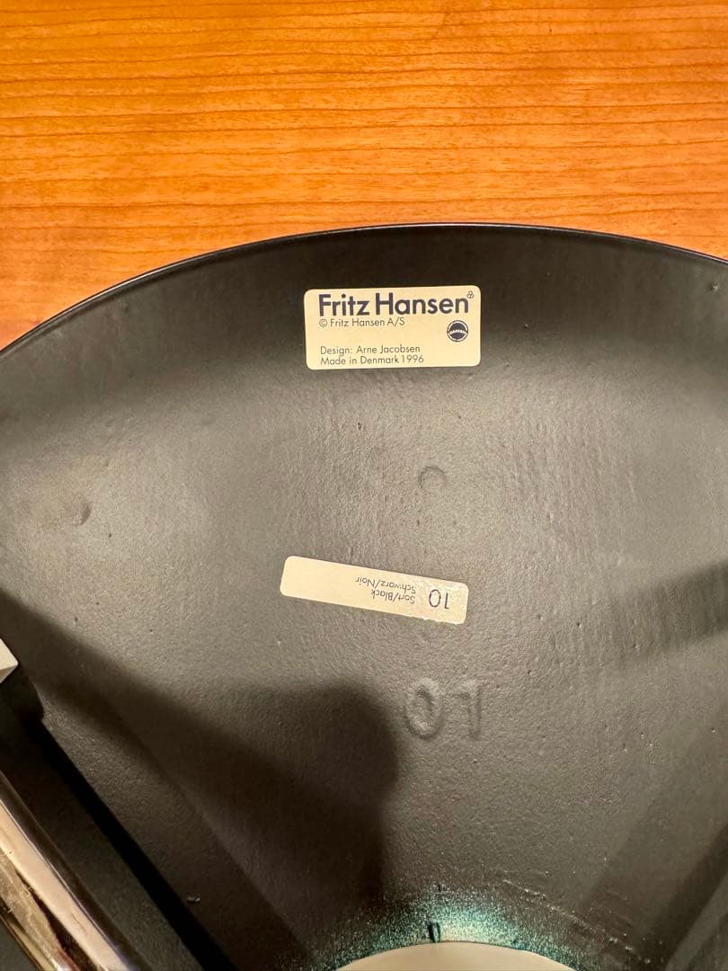 m*7様 【正規品】フリッツハンセン アントチェア ブラック 4本脚（1/3)