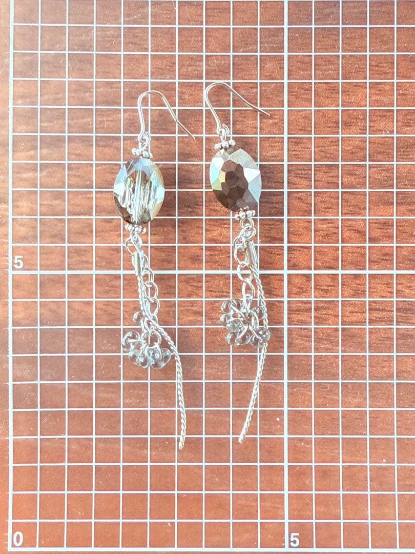 66：カットガラスとチェーンのロングアス　ハンドメイド