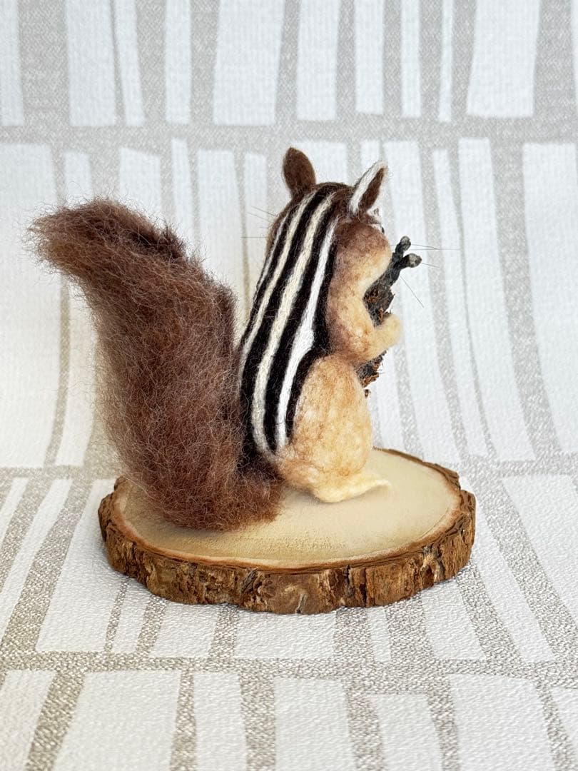 ほっぺぷっくりシマリス　羊毛フェルト