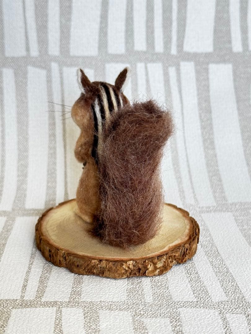 ほっぺぷっくりシマリス　羊毛フェルト