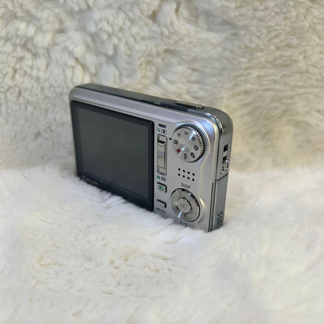 【動作確認済み】CASIO EXILIM EX-V7 コンパクトデジカメ
