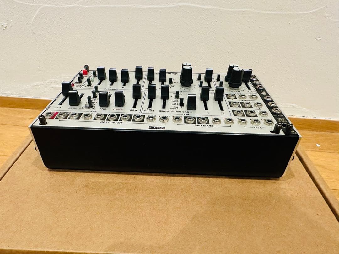 鍵盤楽器 Intellijel Atlantis 2hp Power Plus Case
