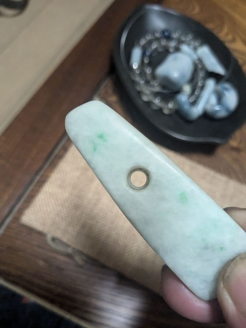 糸魚川翡翠の大珠♦　未完の大珠…縄文ラプソディ