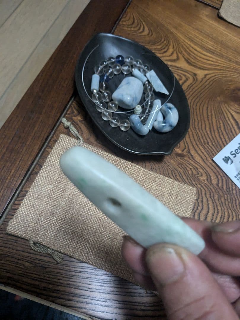 糸魚川翡翠の大珠♦　未完の大珠…縄文ラプソディ