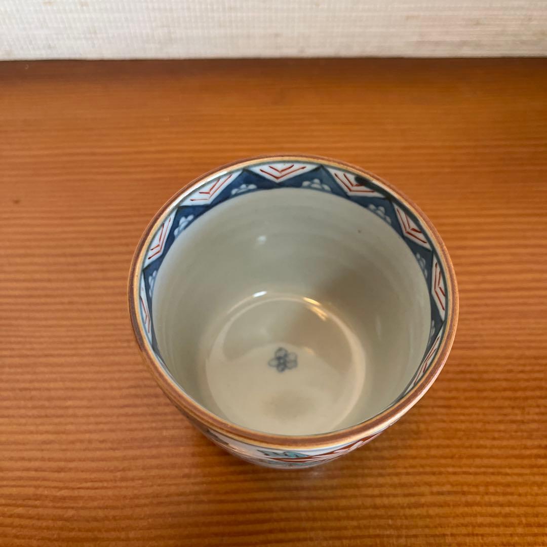 有田焼　五代走波　染錦 菊花幾何文　蕎麦猪口